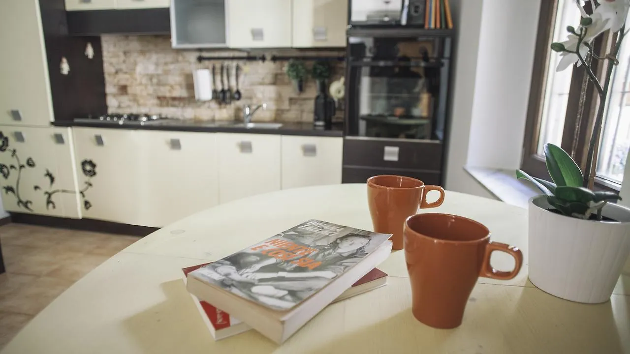 Italianway-Corso San Gottardo 16 Apartment Milan Italy
