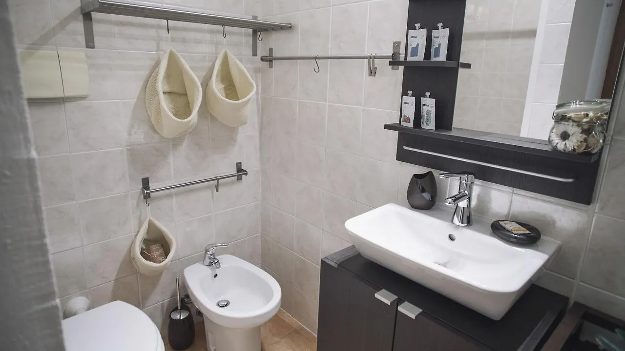 Italianway-Corso San Gottardo 16 Apartment Milan Italy